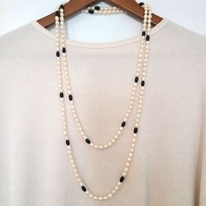 Vintage Pearl and Onyx Necklace
